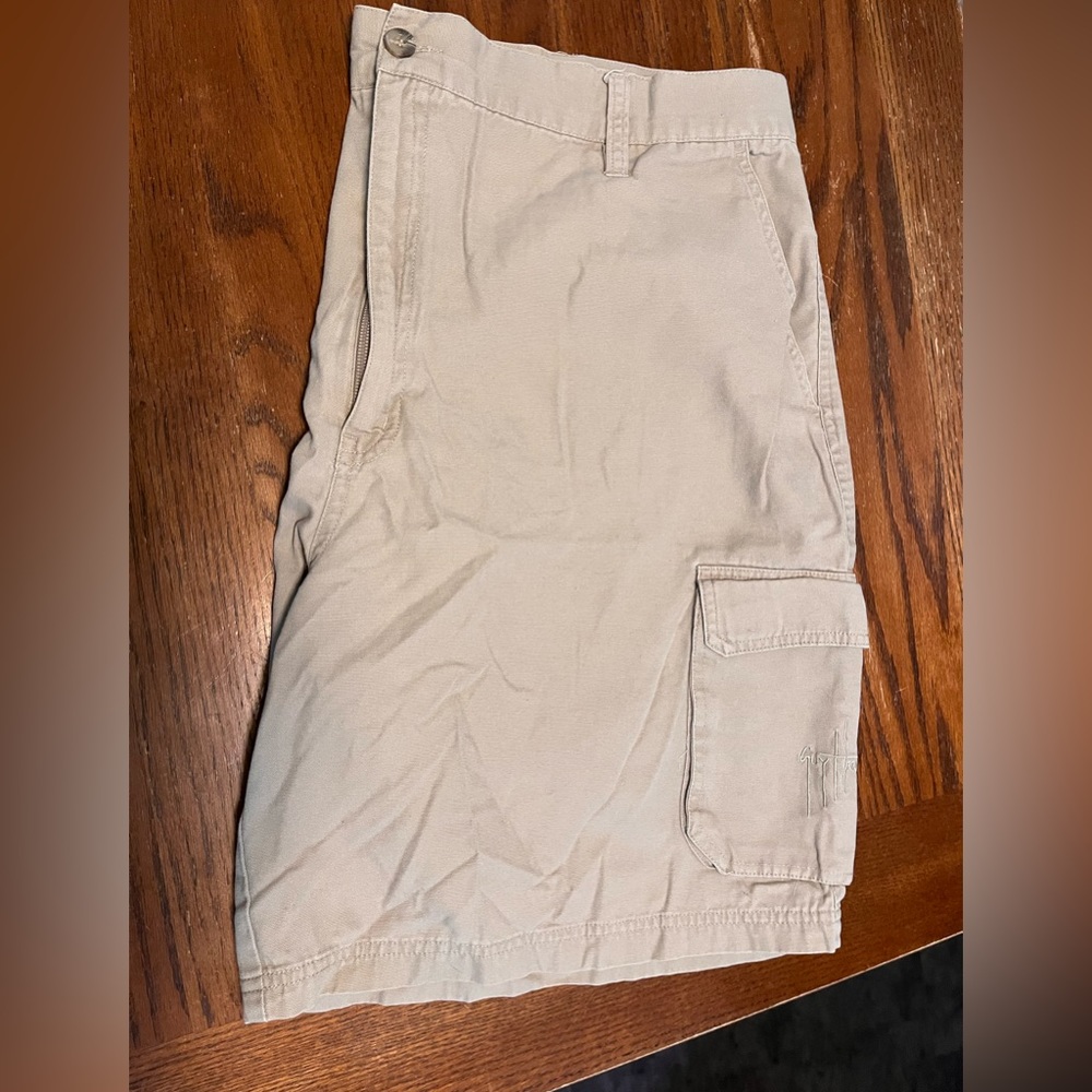 Guy Harvey cargo shorts
